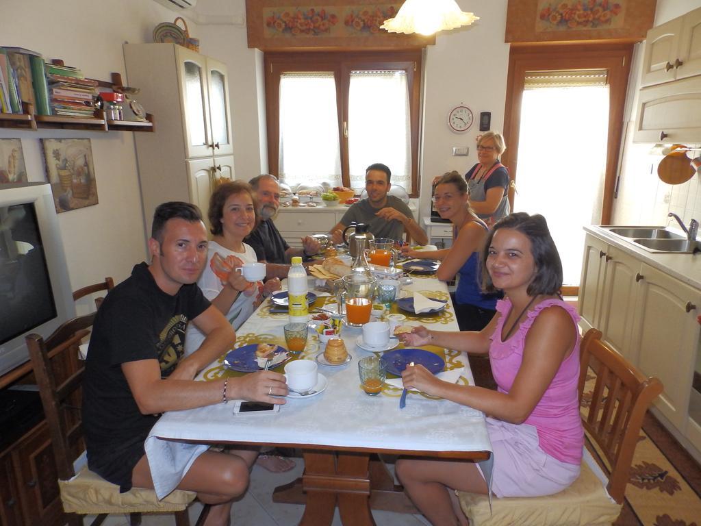 Sa Chessa B&B Ploaghe ภายนอก รูปภาพ