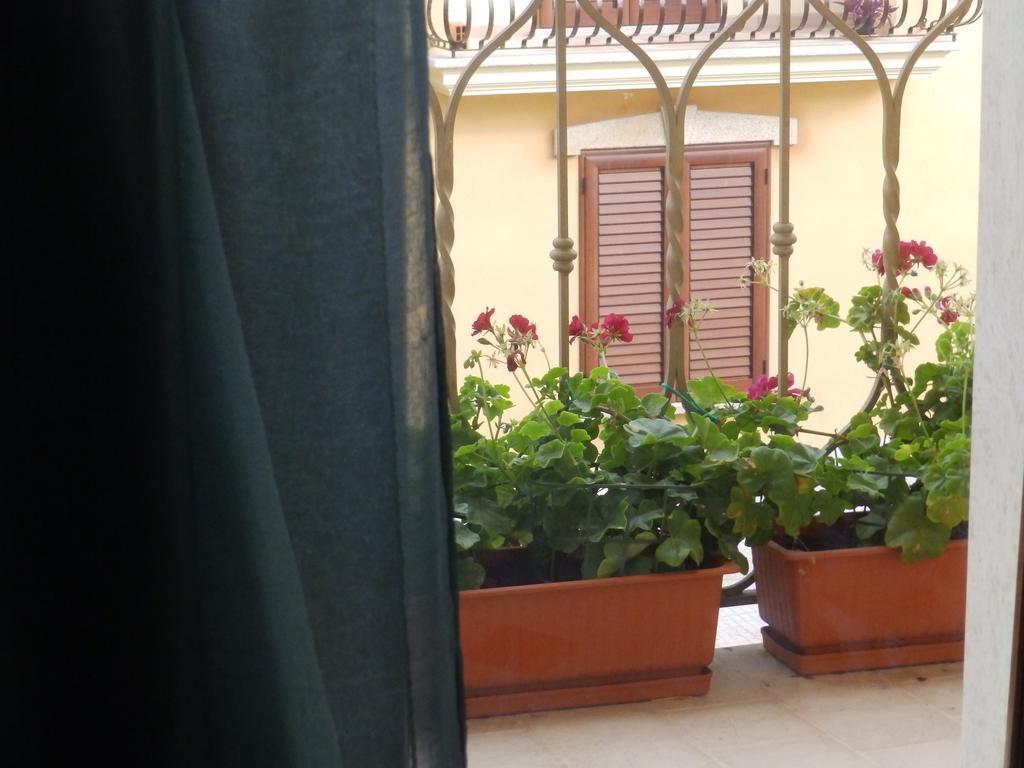 Sa Chessa B&B Ploaghe ภายนอก รูปภาพ